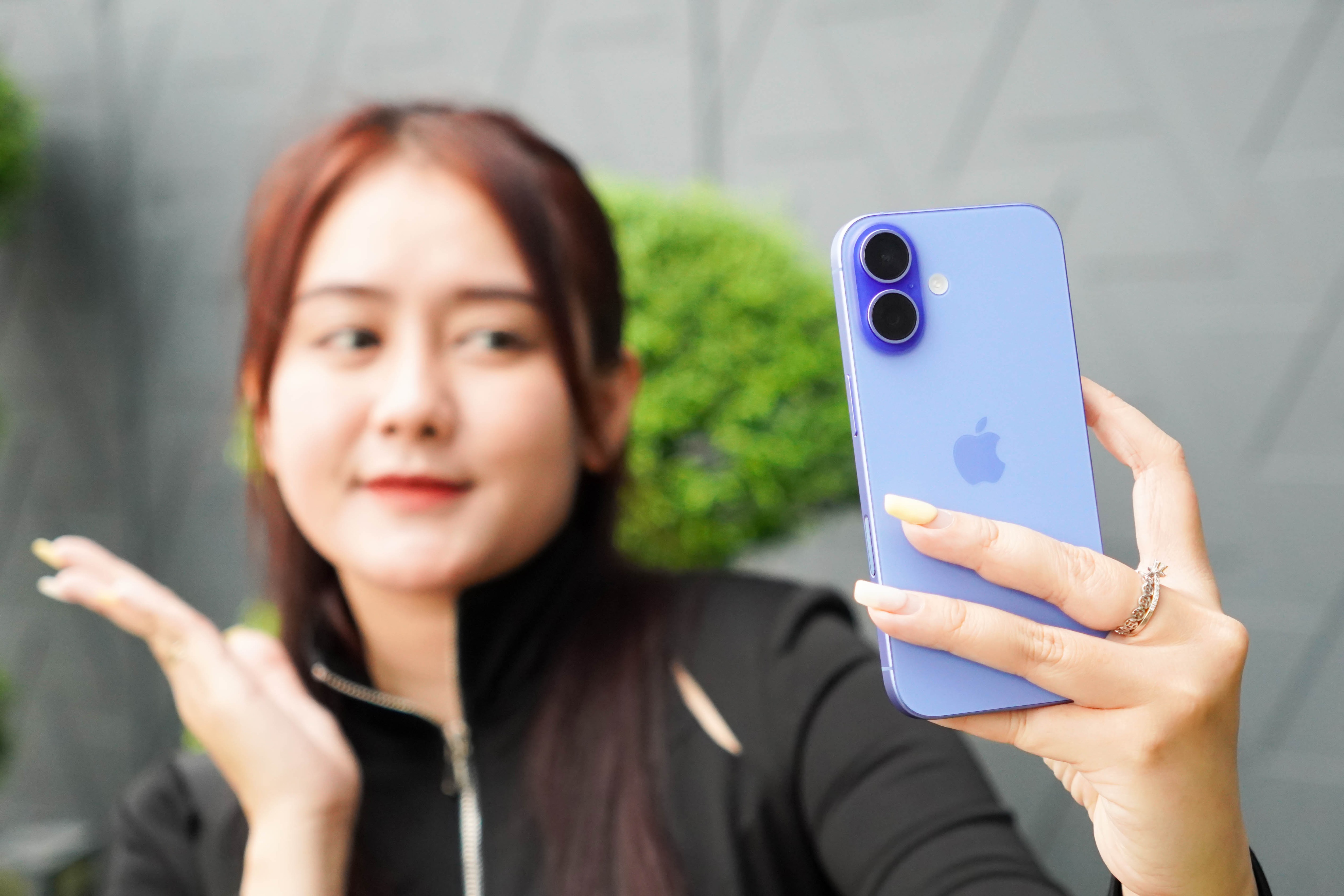 Đánh giá chi tiết iPhone 16: Apple đang khiến iPhone khó dùng hơn