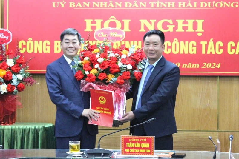 Trưởng Công an TP Chí Linh làm Phó Chánh Văn phòng UBND tỉnh Hải Dương