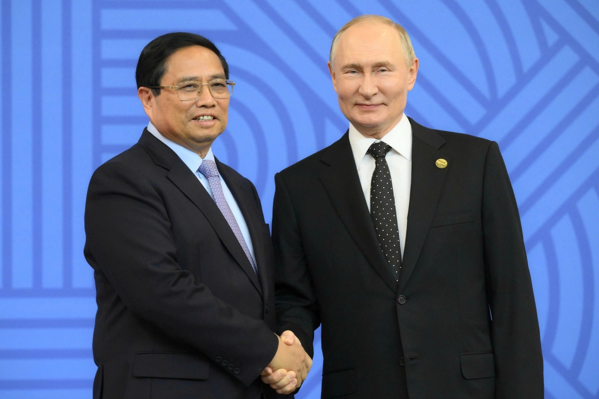 Tổng thống Nga Putin đón lãnh đạo cấp cao các nước dự Hội nghị BRICS