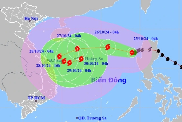 Bão Trà Mi đổi hướng liên tục, có thể quay ra biển khi gần tới đất liền