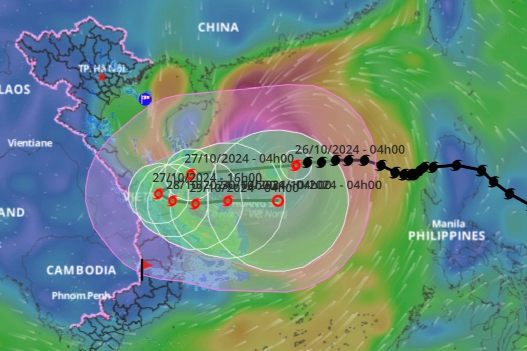 Bão Trà Mi tăng lên cấp 11, giật cấp 14 và đang tiến vào vùng biển nước ta