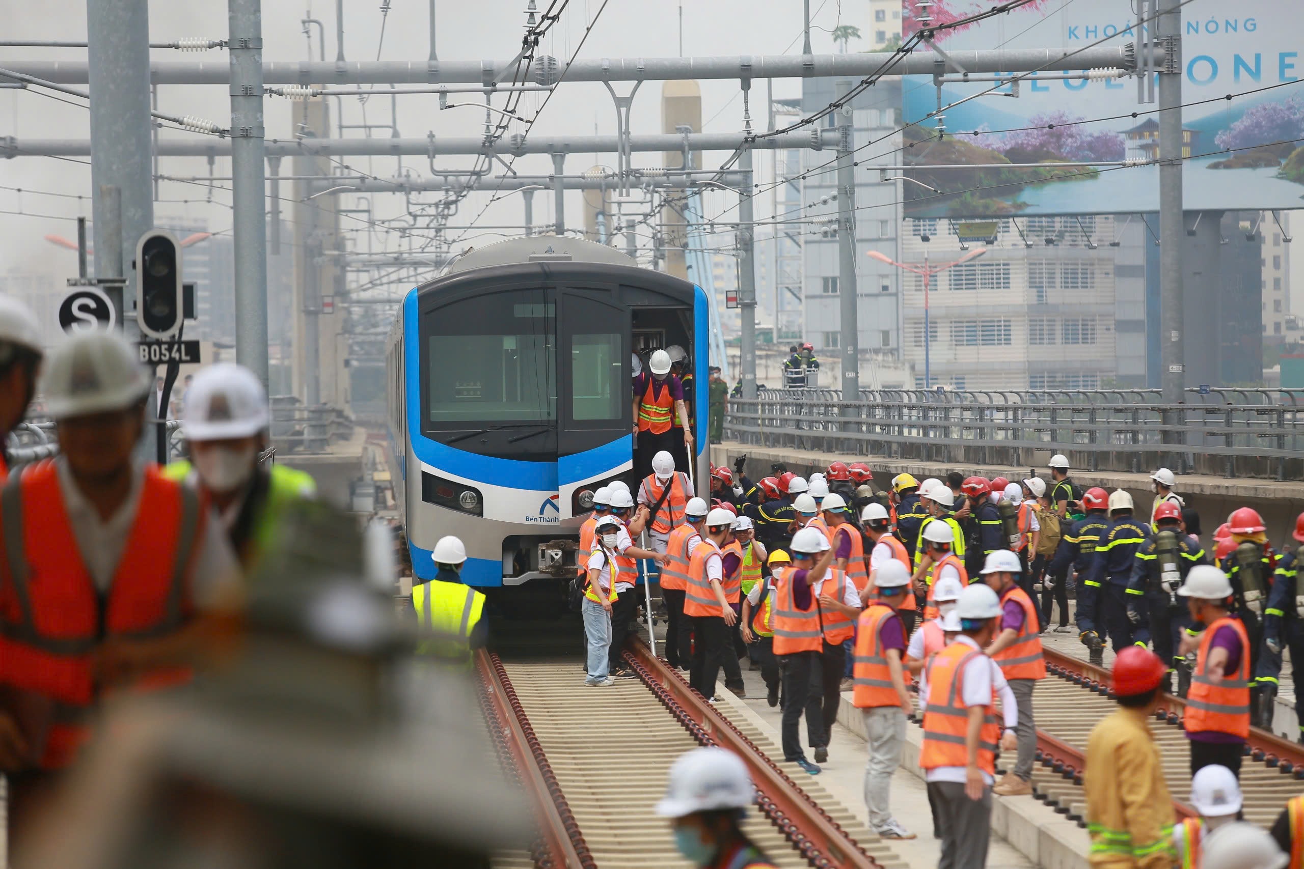 Chủ đầu tư quyết tâm hoàn thành Metro TPHCM trong 50 ngày đêm