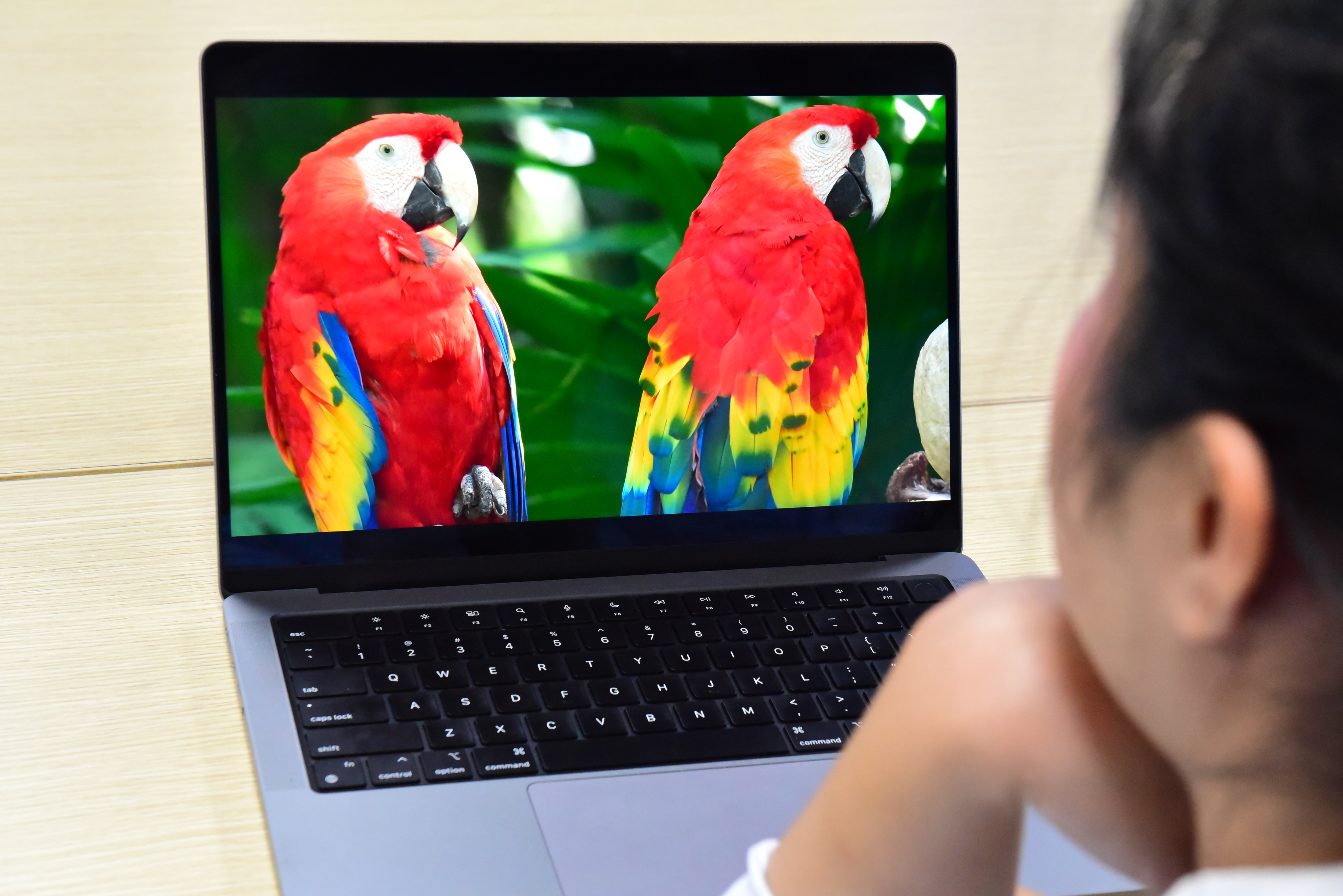 Đánh giá Macbook Pro M3: Có còn đáng mua?