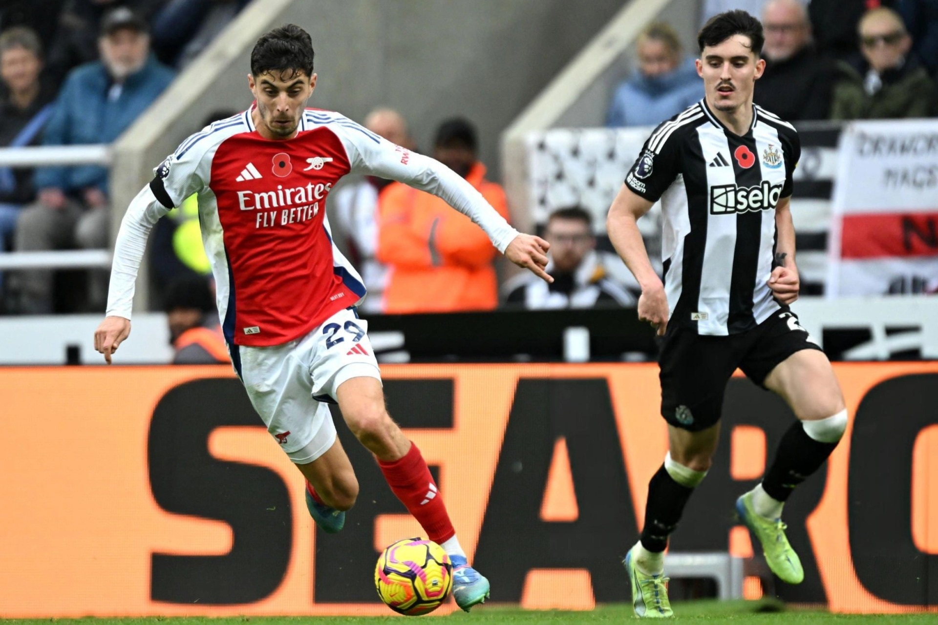 Arsenal thua Newcastle, nguy cơ tan mộng đua vô địch