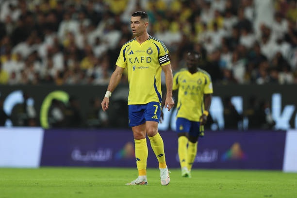 Ronaldo gây thất vọng khi Al Nassr gặp đội bóng mạnh nhất Saudi Arabia
