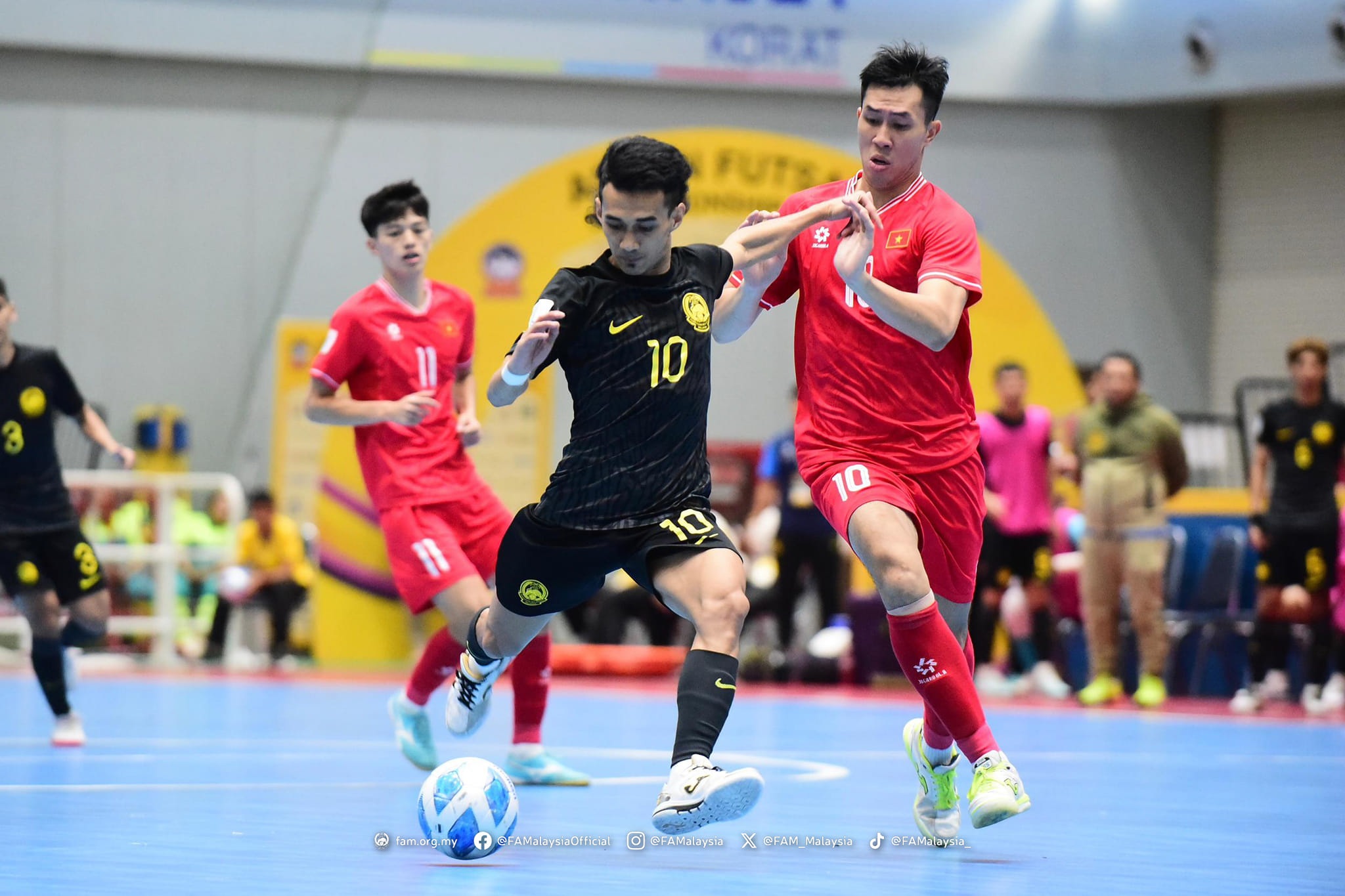 Đội tuyển futsal Việt Nam thắng 14-0, chắc suất vào bán kết Đông Nam Á