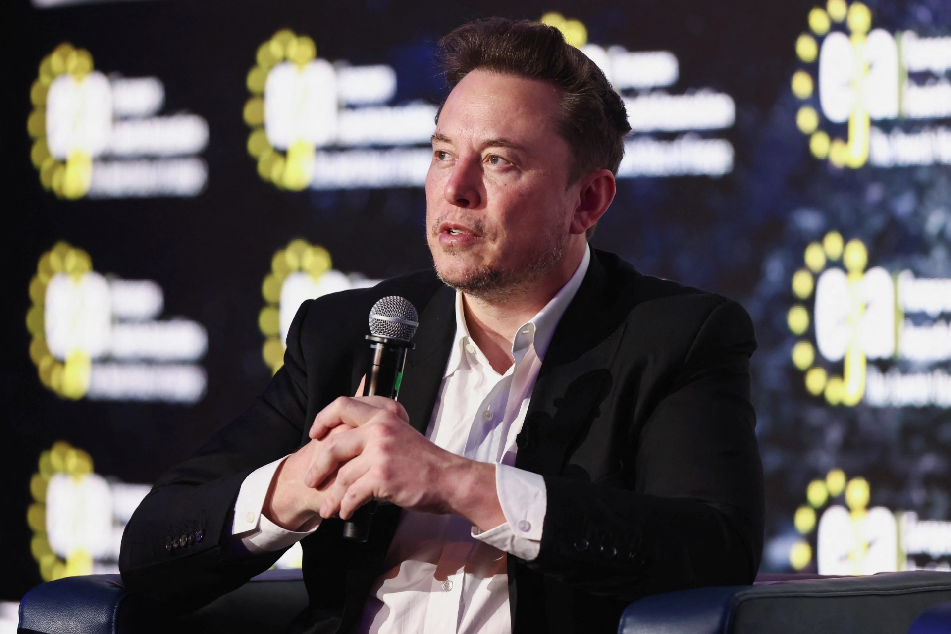 Tỷ phú Elon Musk được tiếp tục phát 1 triệu USD/ngày cho cử tri Mỹ