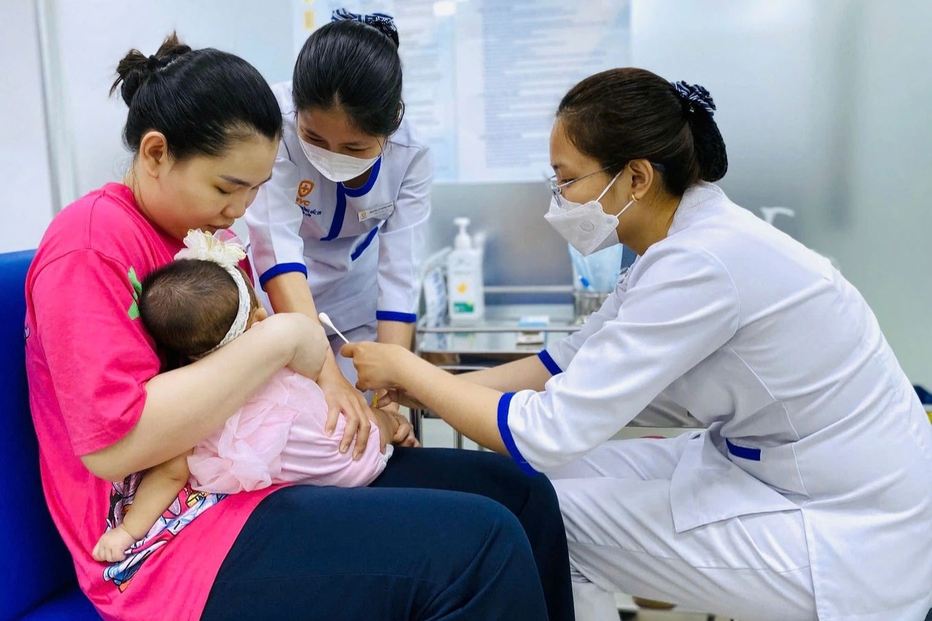 Bộ Y tế lý giải thực trạng thiếu vaccine tiêm chủng mở rộng