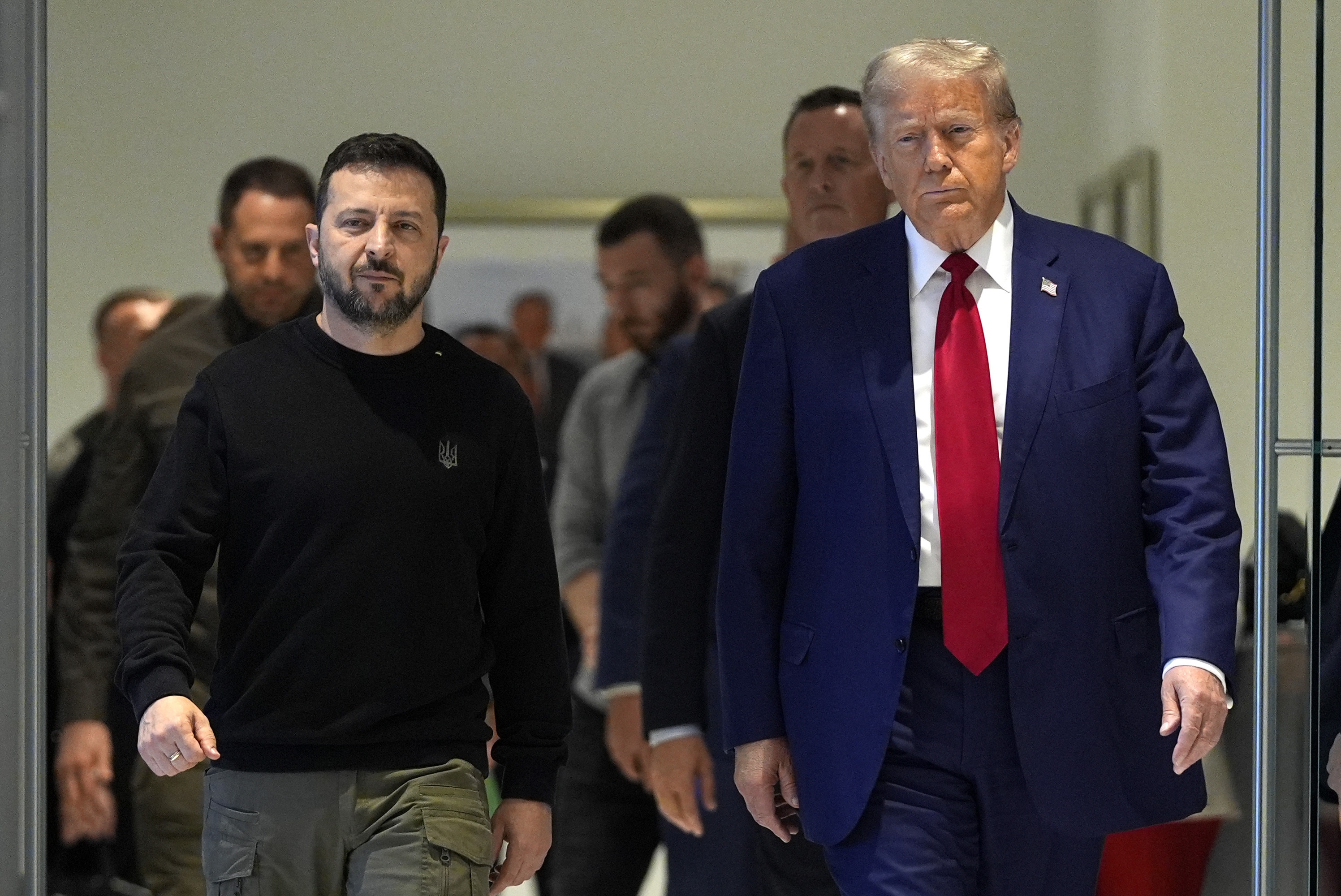 Ông Trump sẽ gặp ông Zelensky vào tuần tới, Ukraine sẵn sàng thỏa thuận