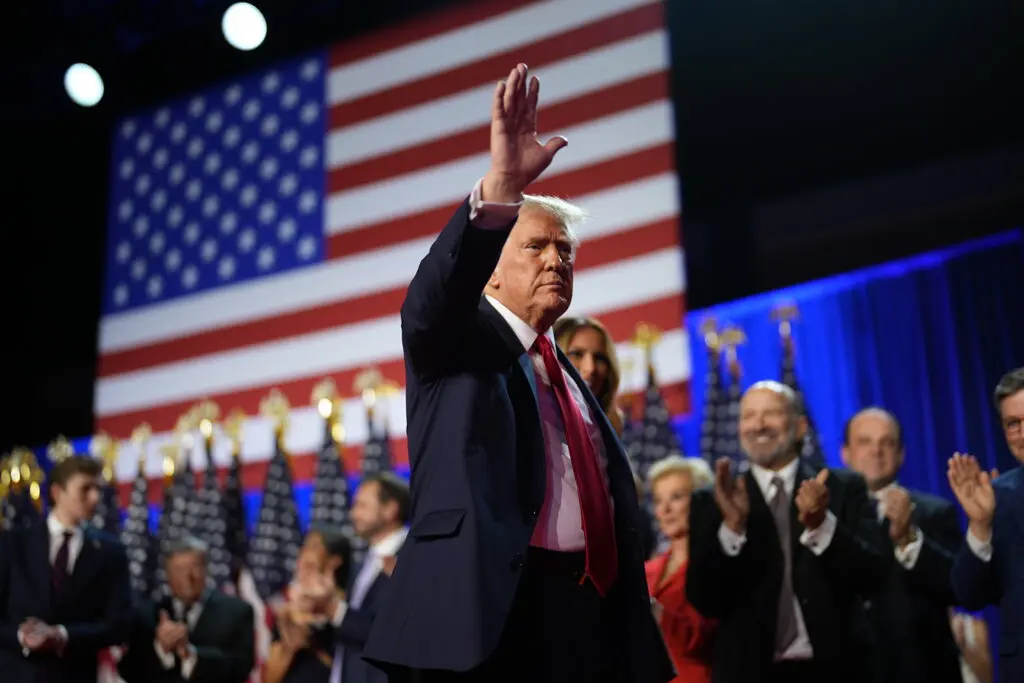 Lo ngại làn sóng trả đũa khi ông Trump trở lại nắm quyền