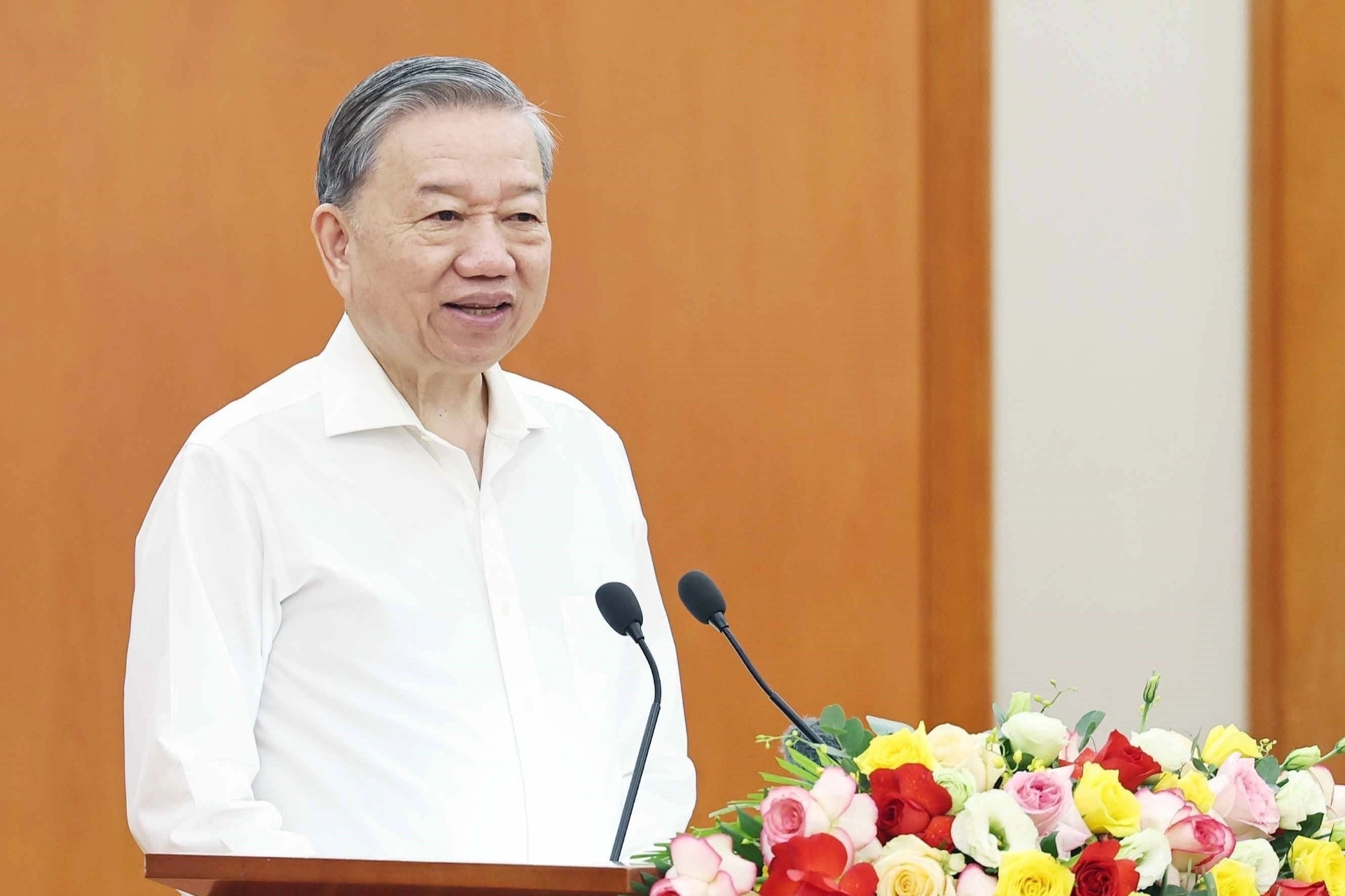 Tổng Bí thư Tô Lâm: Phòng chống lãng phí phải như "cơm ăn áo mặc" hàng ngày