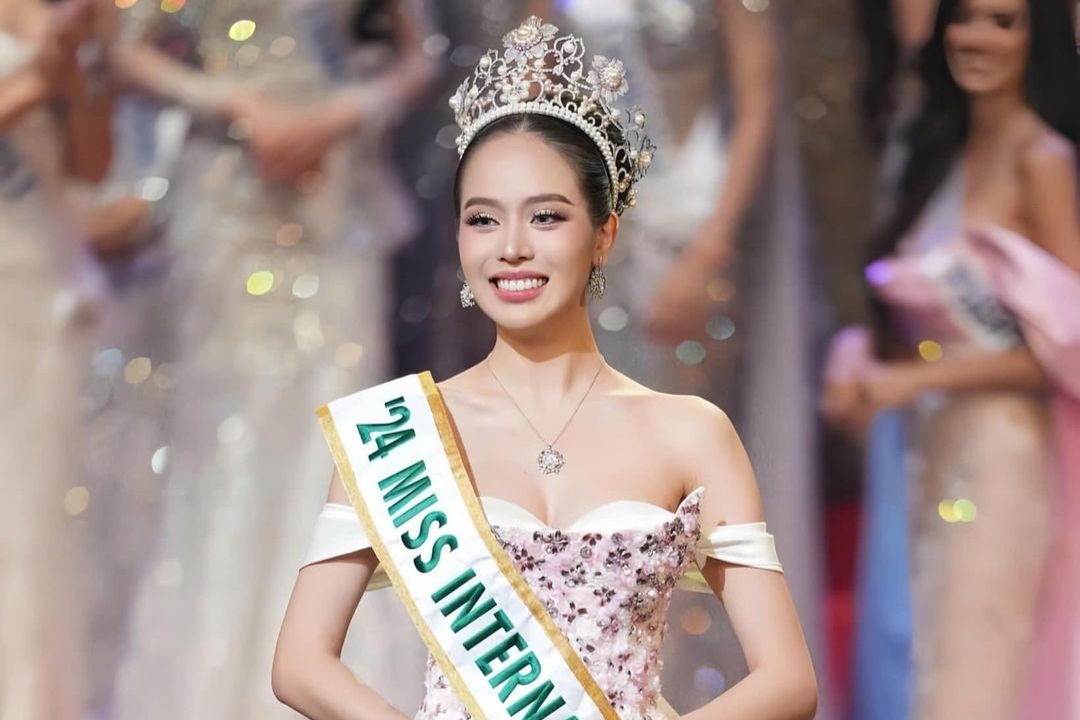 Thanh Thủy và dàn mỹ nhân đăng quang hoa hậu trong năm 2024