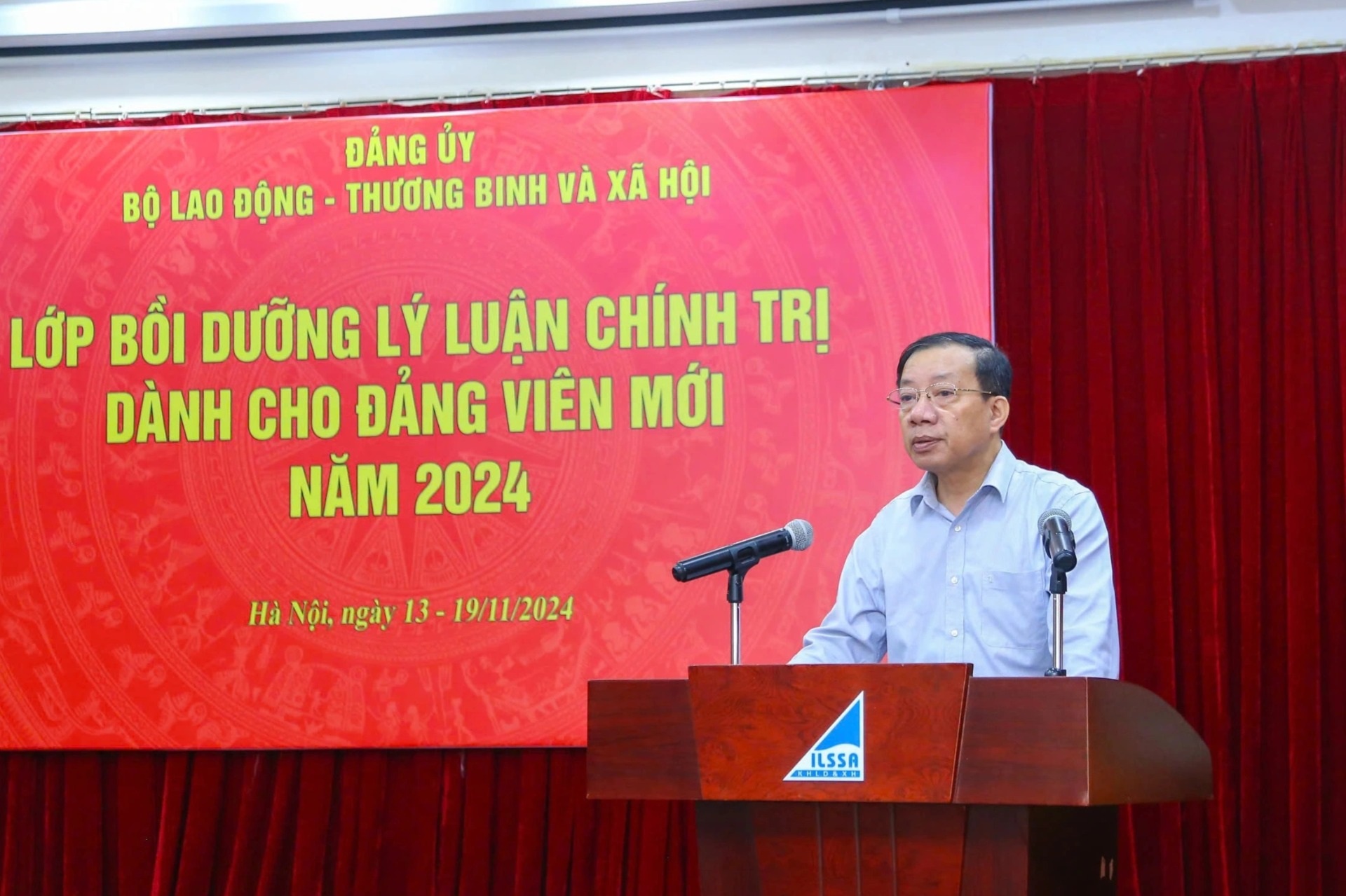 Bồi dưỡng, rèn luyện đảng viên dự bị là nhiệm vụ của tổ chức đảng