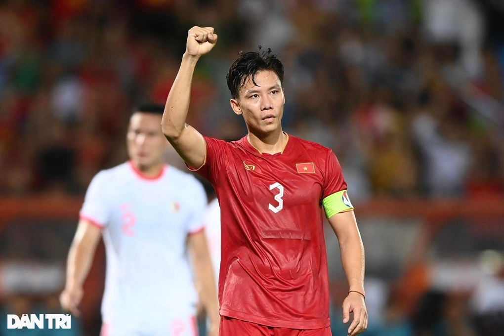 Tuyển Việt Nam tập trung chuẩn bị dự AFF Cup: Không có Ngọc Hải, Hùng Dũng