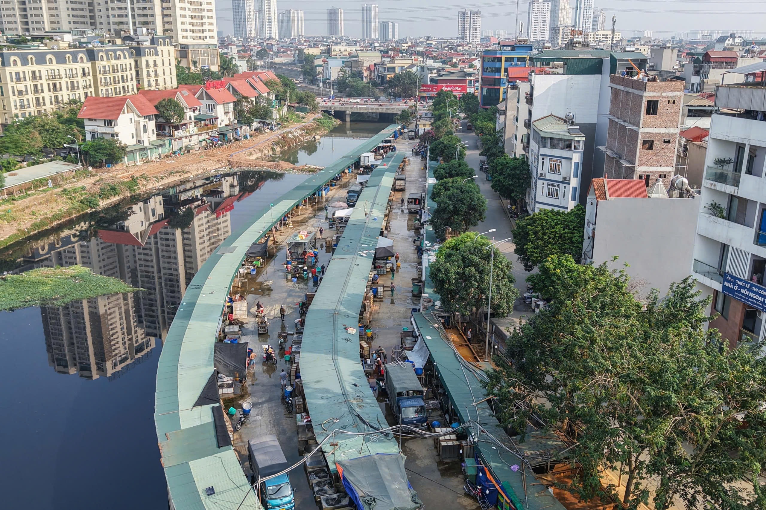 Hà Nội xác minh thông tin "chợ La Khê trái phép 10 năm không ai biết"