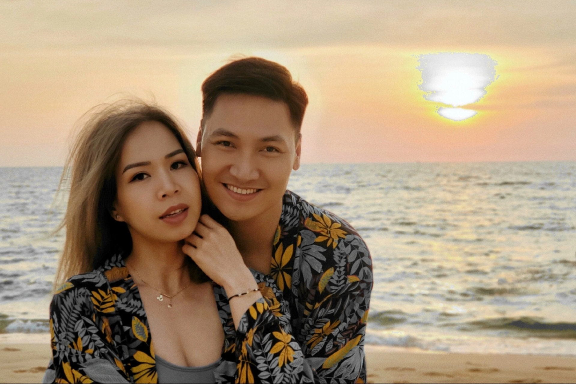 Mạnh Trường: "Ngoài đời, tôi kém xa vợ về ngoại hình"
