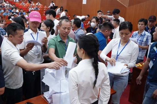 Đất đấu giá ven quốc lộ 32 ở Thạch Thất gần 60 triệu đồng/m2