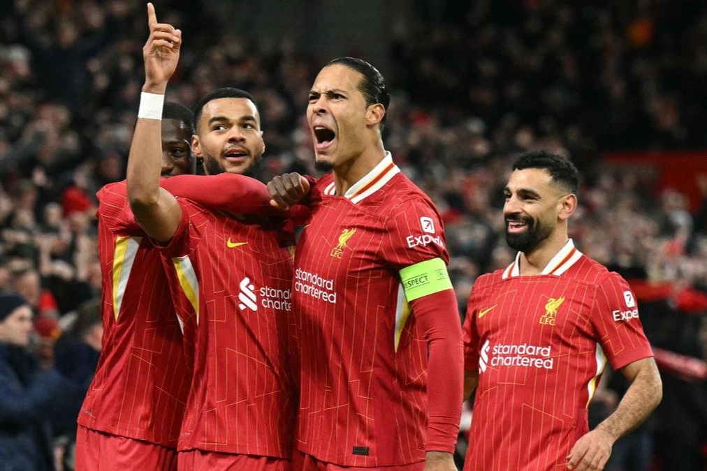 Xác định đội bóng đầu tiên giành vé đi tiếp ở Champions League