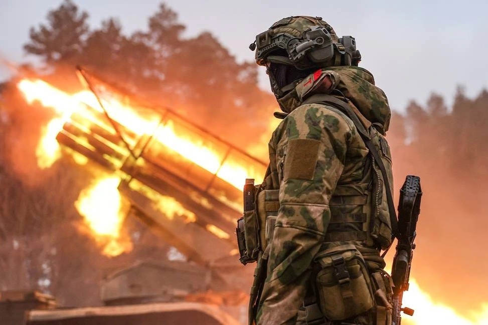 Nga tung đòn chiến thuật mở rộng vùng kiểm soát, đẩy lùi Ukraine khỏi Kursk