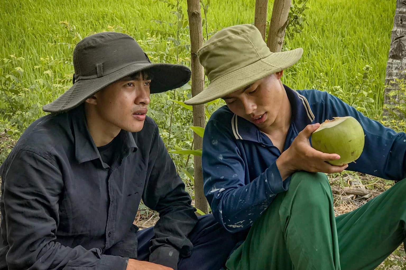 Chàng chăn vịt Lê Tuấn Khang là ai mà hút 100 triệu lượt xem sau 15 tiếng?