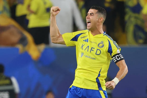 Ronaldo tiếp đà thăng hoa, lập cú đúp thứ hai liên tiếp cùng Al Nassr