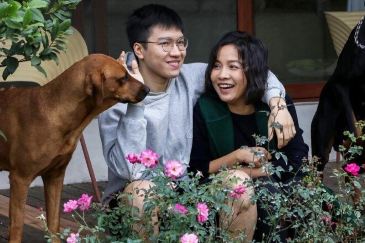 Con trai diva Mỹ Linh sẽ ở lại Australia làm bác sĩ sau tốt nghiệp Đại học