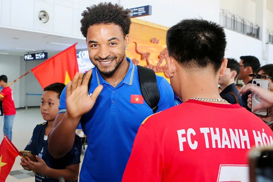 Đội tuyển Việt Nam tới Lào, sẵn sàng cho AFF Cup 2024