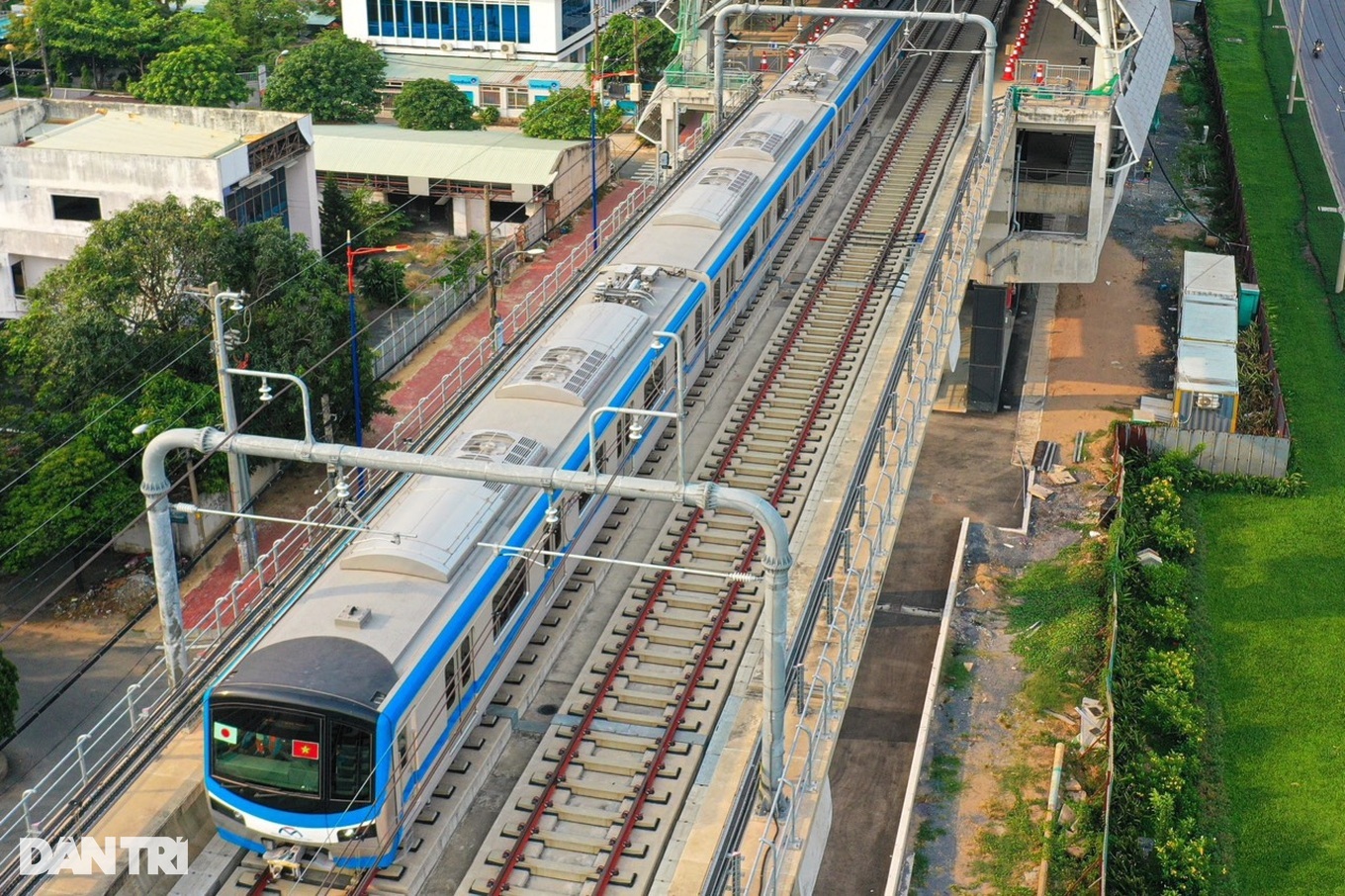 Lý do Metro số 1 TPHCM vận hành thương mại nhưng chưa khánh thành