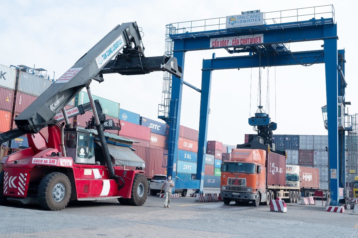 Thúc đẩy ngành logistics phát triển bằng chuyển đổi số