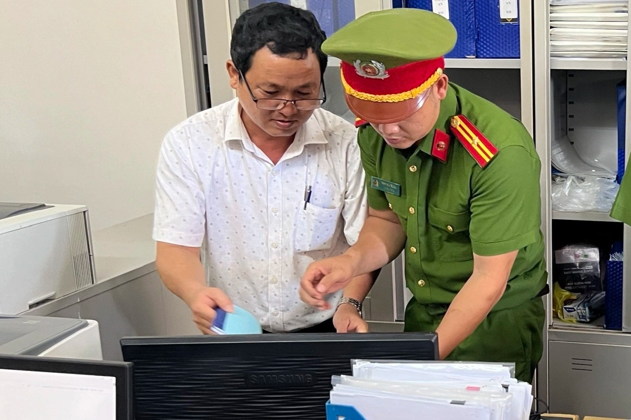 Thừa Thiên Huế xác minh tài sản, thu nhập của 32 người có chức vụ