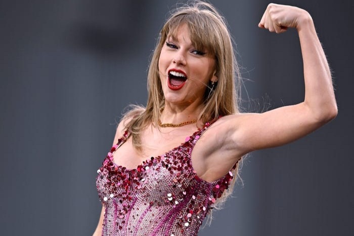 Lập kỷ lục lưu diễn, Taylor Swift thưởng "nóng" 200 triệu USD cho nhân viên