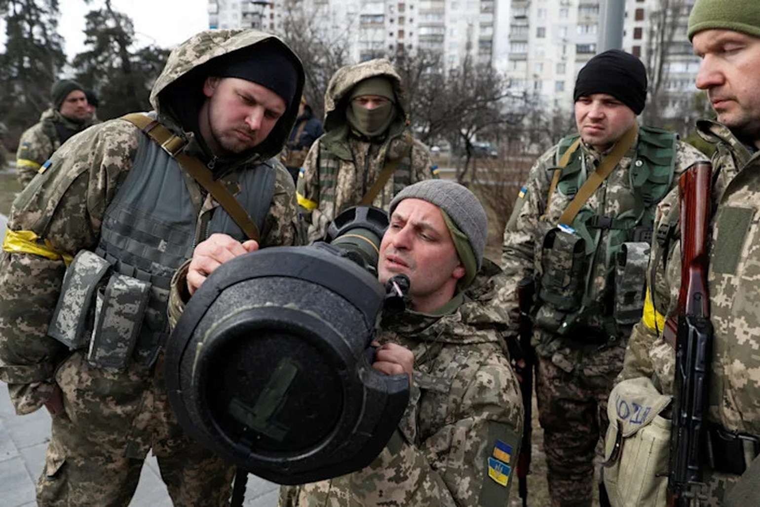 Ukraine trấn áp vấn nạn trốn nhập ngũ