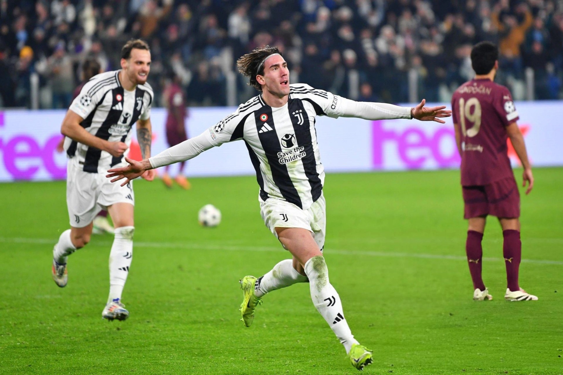 Thua Juventus, Man City có nguy cơ bị loại khỏi Champions League