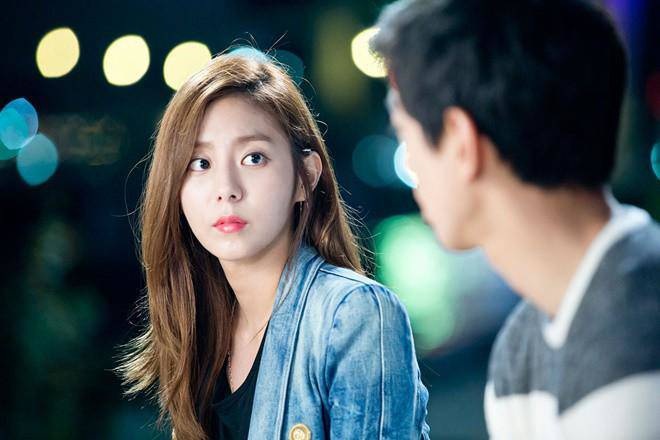 Gặp lại bạn trai cũ sau hai năm, tôi thổn thức khi anh thú nhận một điều