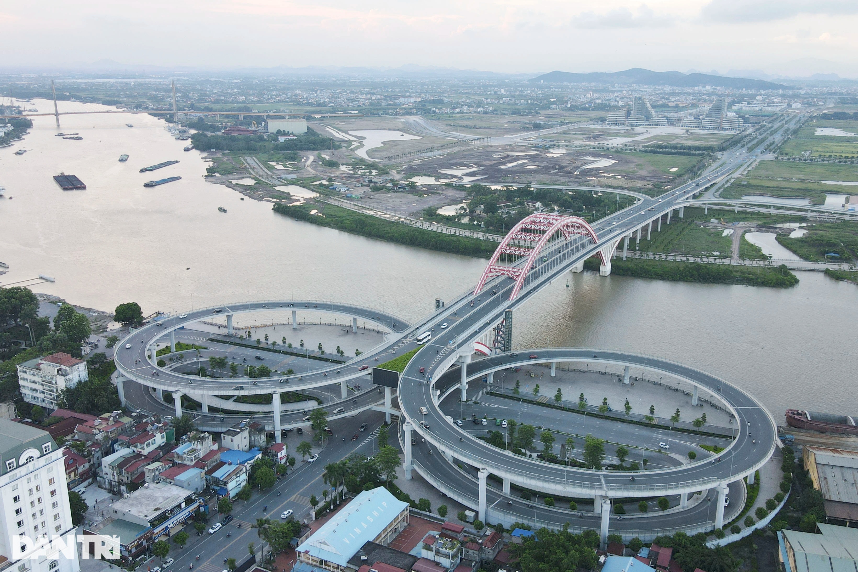 Hải Phòng, Quảng Ninh công bố phương án tinh gọn, sắp xếp bộ máy