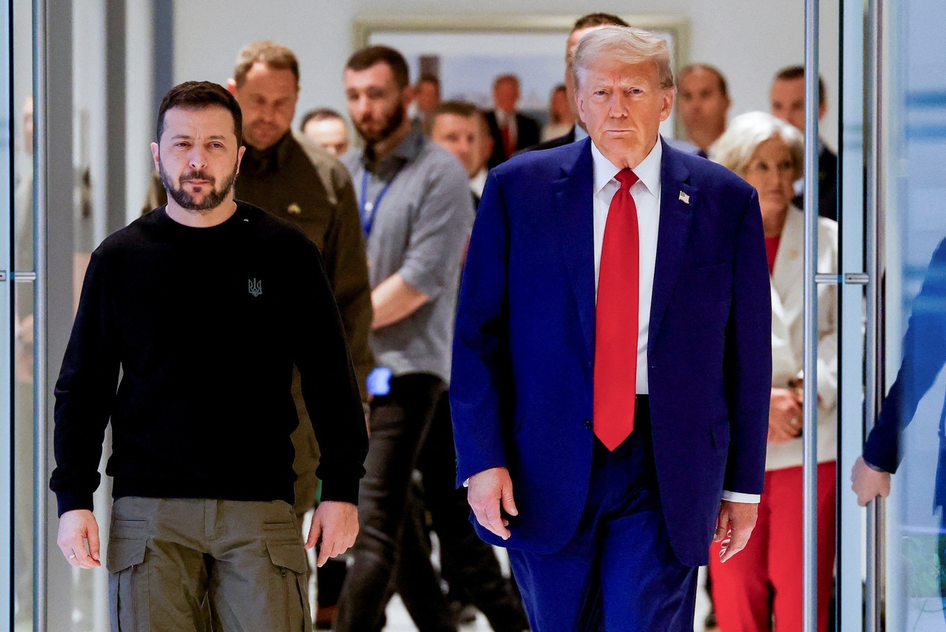 "Lá bài" nghìn tỷ USD Ukraine để dành nhằm thuyết phục ông Donald Trump