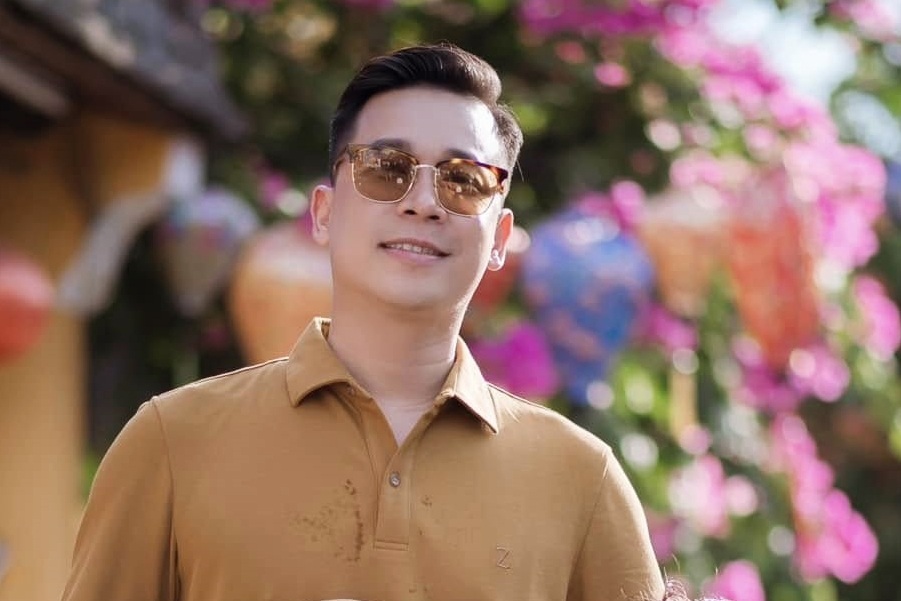 Lê Hoàng The Men: "Tôi từng hát hơn 30 bài/đêm và nghĩ đi hát chỉ vì tiền"