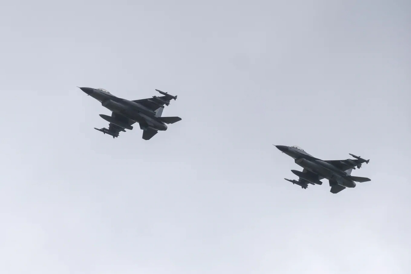 Tỷ phú Nga treo thưởng lớn cho binh sĩ bắn rơi F-16 của Ukraine