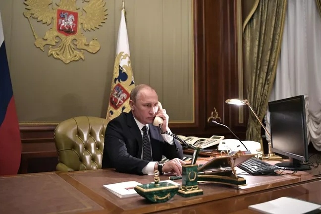 Ông Putin xin lỗi Azerbaijan vì thảm kịch rơi máy bay ở Kazakhstan
