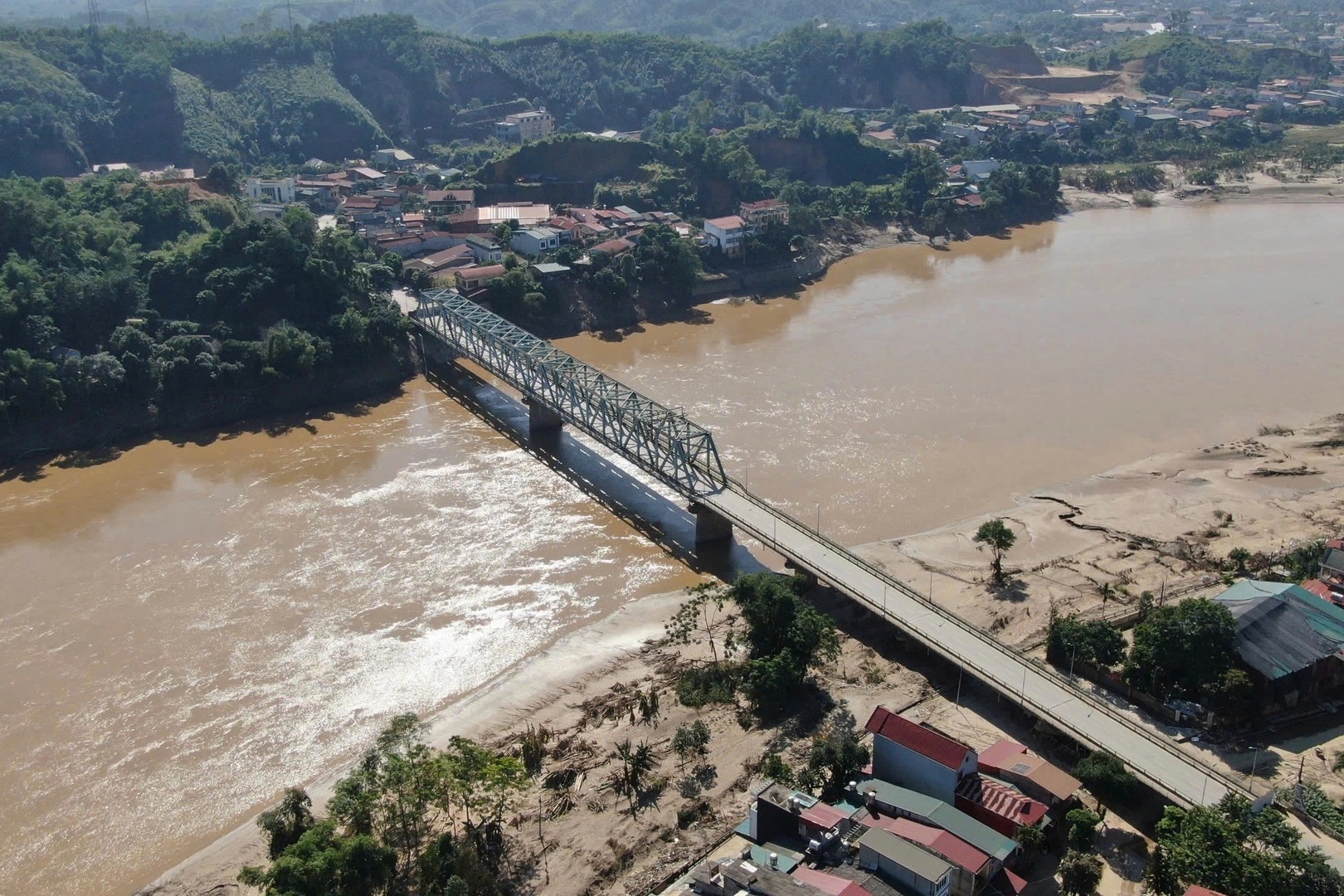 Cầu Yên Bái được sửa xong sau nhiều tháng bị ảnh hưởng do bão Yagi