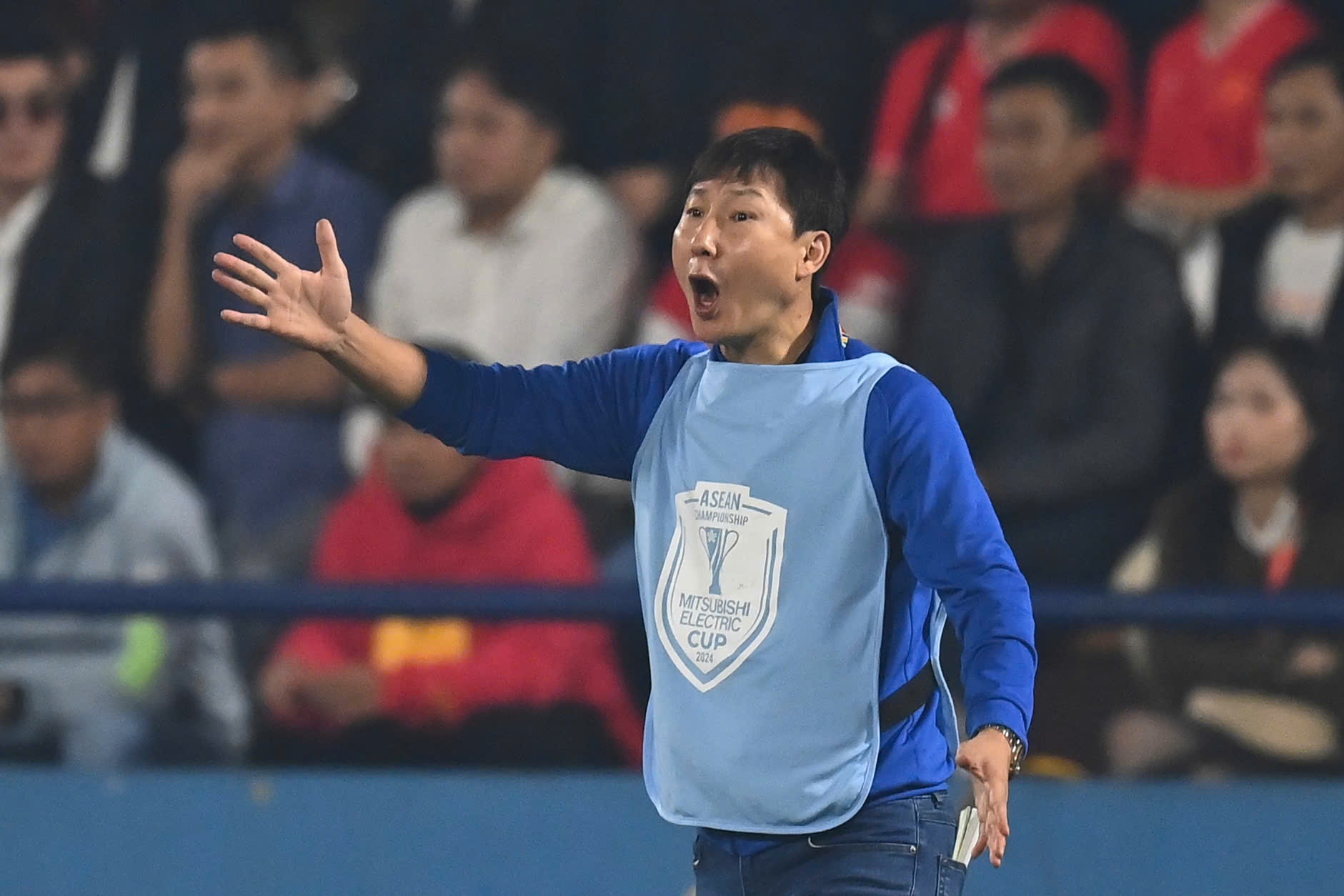 HLV Kim Sang Sik được bổ sung ngôi sao Thái Lan trước thềm đấu Man Utd