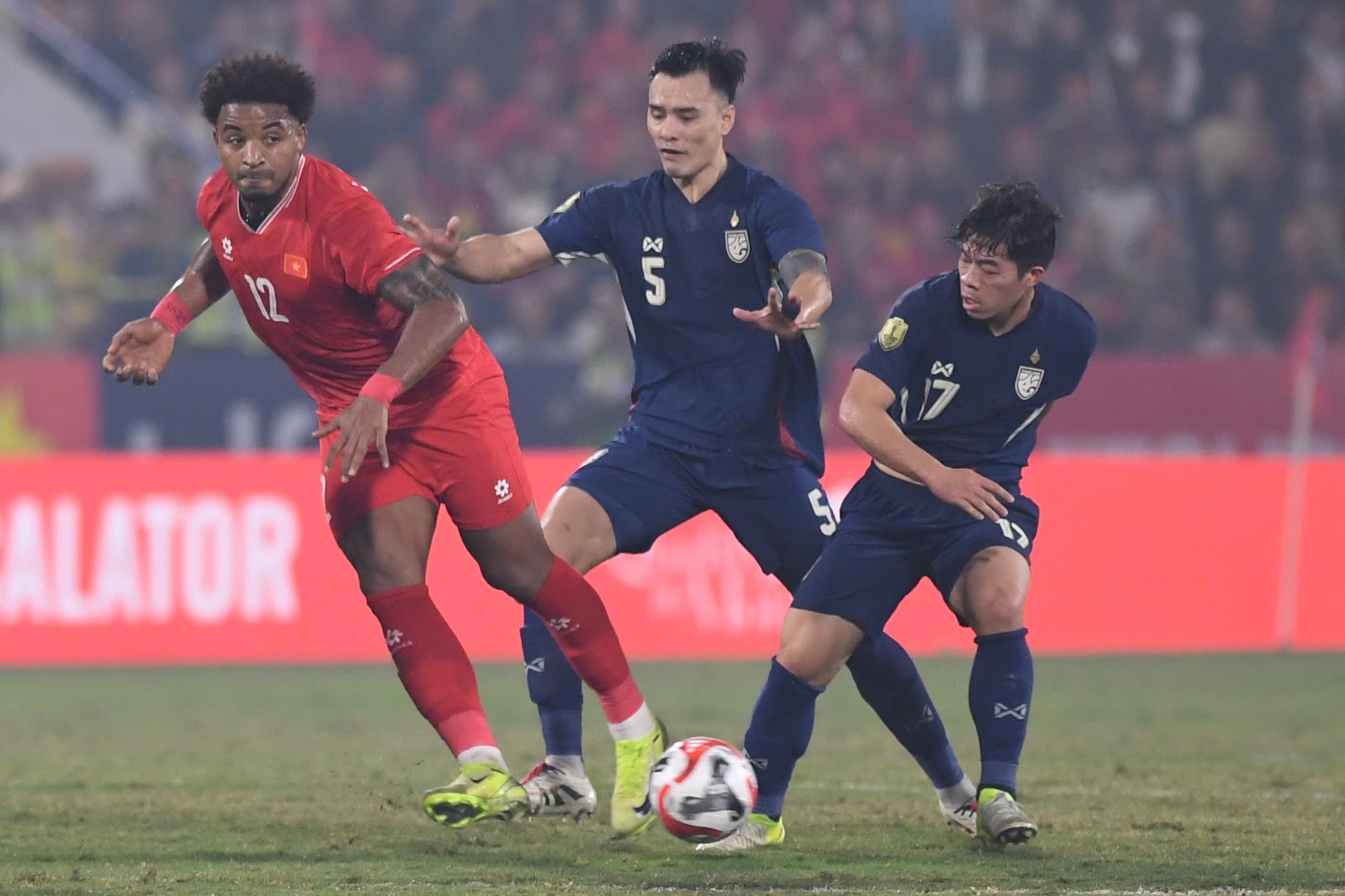 AFC nói về tuyển Việt Nam, FIFA có động thái đặc biệt