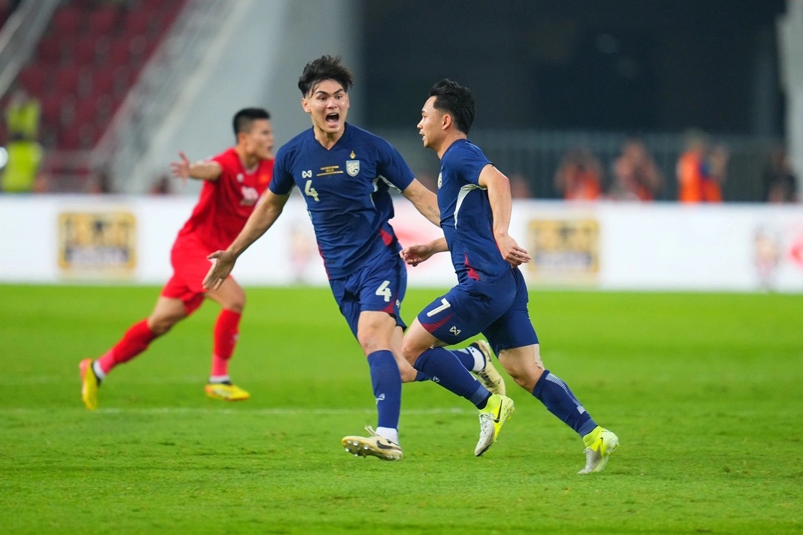 King’s Cup xuống vị thế, bóng đá Thái Lan giảm giá vé cho khán giả