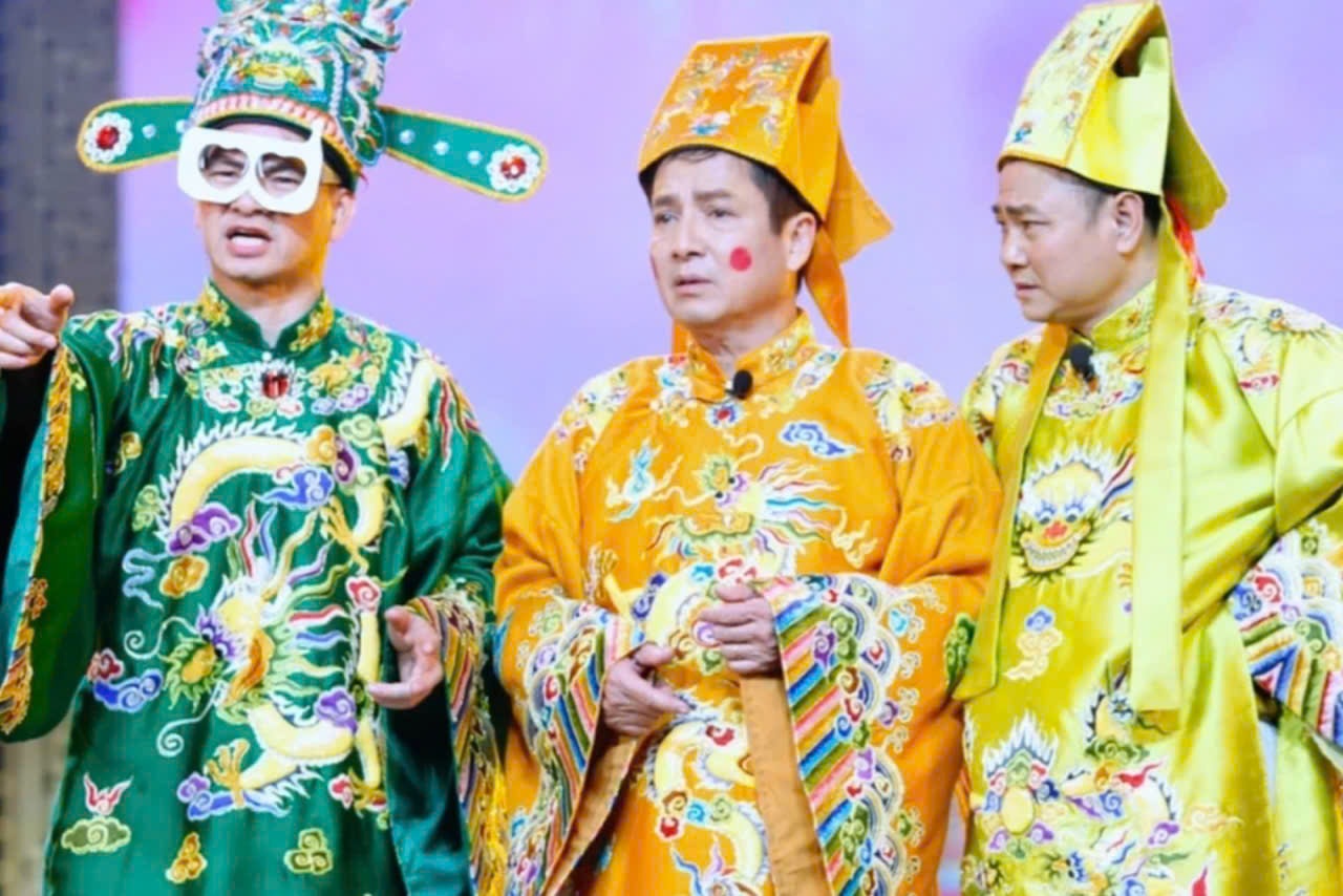 Kịch bản "Táo quân 2025" bị lộ?