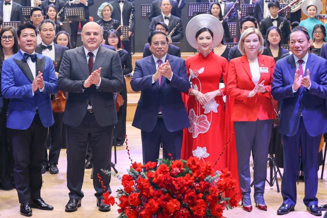 Thủ tướng hai nước Việt - Nga cùng thưởng thức âm nhạc