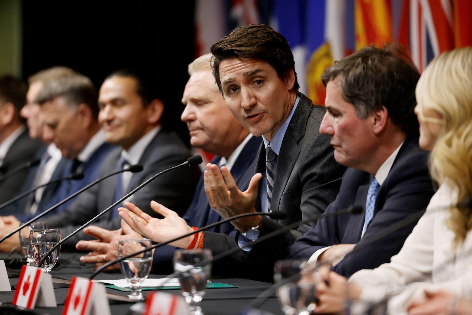 Canada có thể áp thuế 105 tỷ USD hàng hóa Mỹ để trả đũa