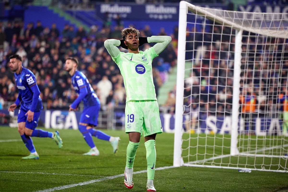Lamine Yamal gây thất vọng trong ngày Barcelona bị cầm hòa