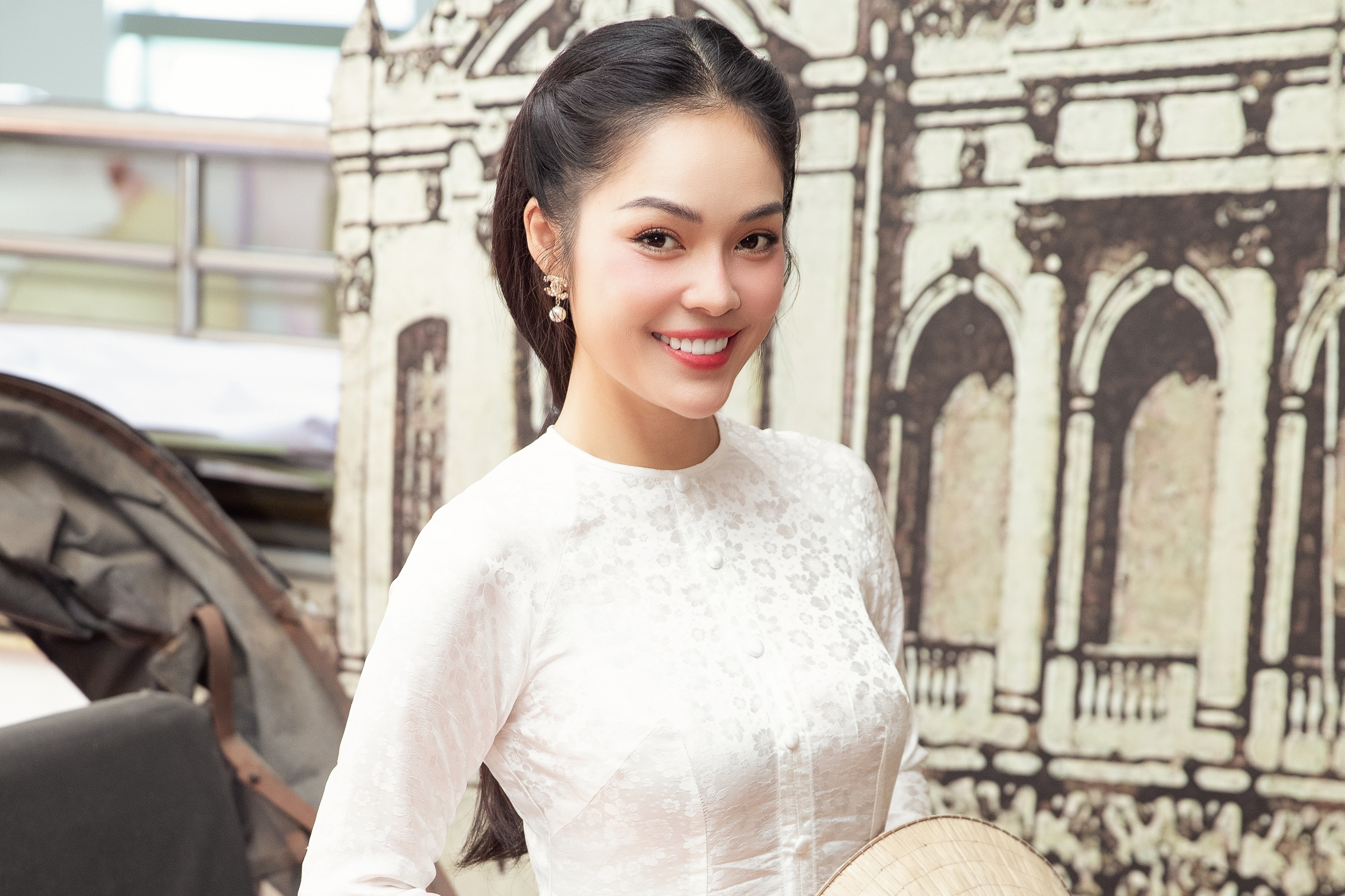 Dương Cẩm Lynh: "Tôi mượn công việc để khỏa lấp những trống trải"