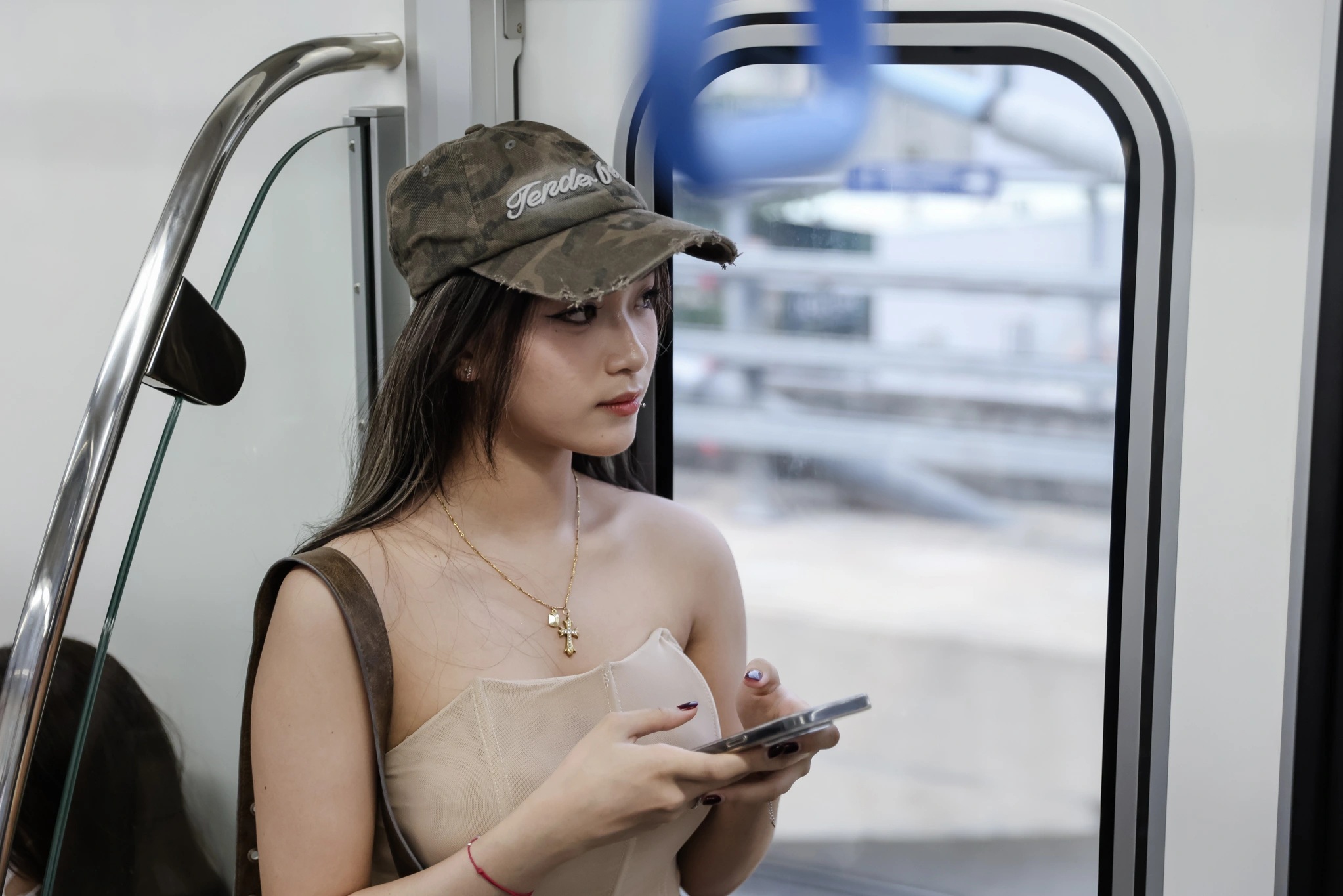 Lắp hơn 200 màn hình giải trí, đọc tin tức cho 17 đoàn tàu Metro số 1 TPHCM