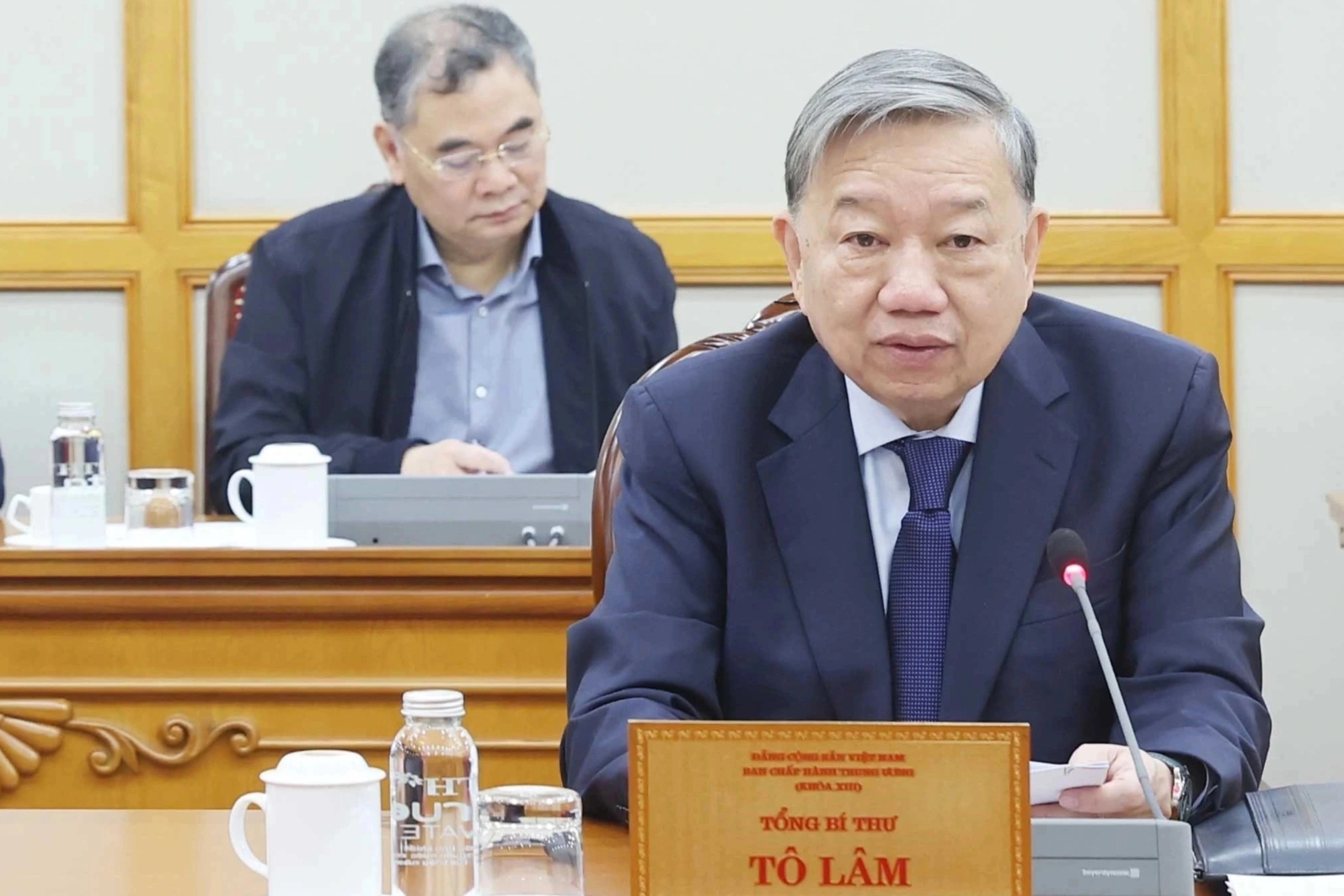 Tổng Bí thư: Sắp xếp, tinh gọn bộ máy không chỉ làm một lần